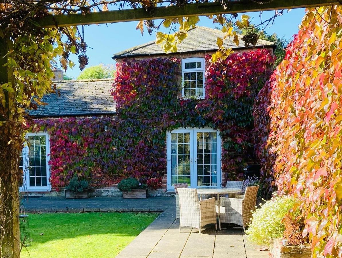 The Old Coach House At Stewton Apartment Louth  Bagian luar foto