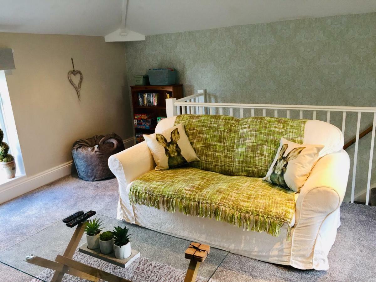 The Old Coach House At Stewton Apartment Louth  Bagian luar foto